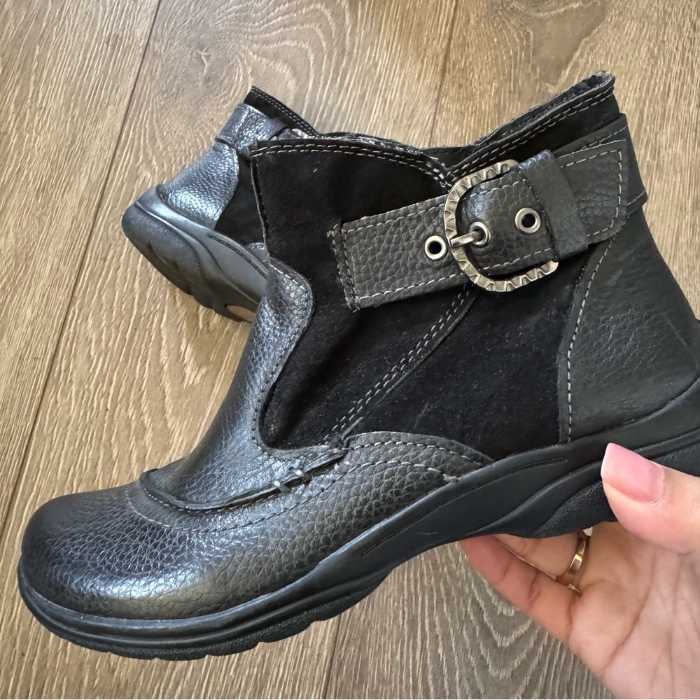 Earth Origins Shoes Dayton Leather Ankle Boot